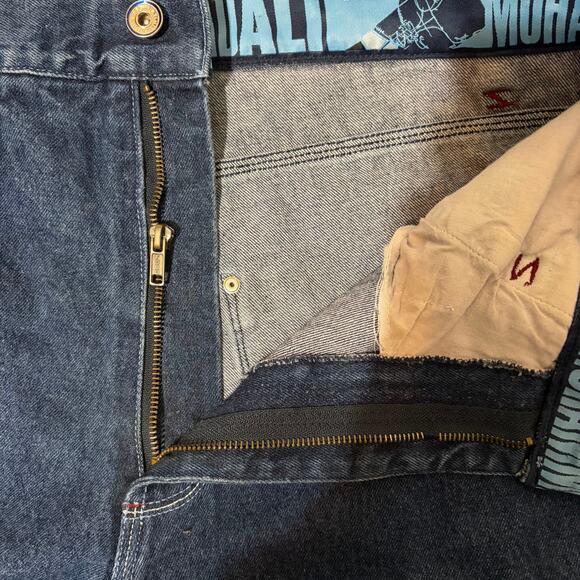 Platinum FUBU Muhammad Ali Denim Shorts Men's W36 Blue Embroidered Vintage Y2K - Picture 6 of 7